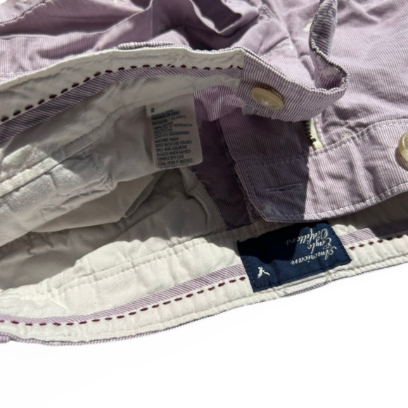 American Eagle White Seersucker Cotton Roll Up Embroidered Logo Shorts Sz 2 - Picture 7 of 7